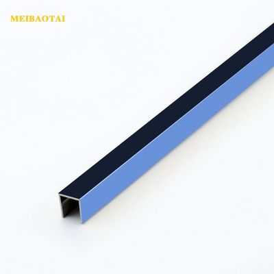 Prezzo buono La decorazione U della disposizione delle mattonelle di acciaio inossidabile di 10FT modella il colore d'argento dorato nero blu di U6 U8 in linea