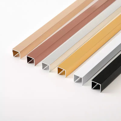 Prezzo buono Profilo a U in acciaio inossidabile con rivestimento PVD e spessore di 0,65 mm e lunghezza di 2438 mm/3048 mm in linea