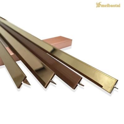 Buon prezzo Personalizzi il profilo della decorazione della disposizione delle mattonelle dello specchio di progettazione/acciaio inossidabile T U V della linea sottile in linea