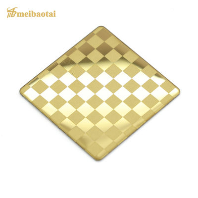 Prezzo buono Fogli di acciaio inossidabile PVD in colore dorato inciso con pellicola in PVC bianco e nero da 70 micron e spessore di 1,15 mm in linea