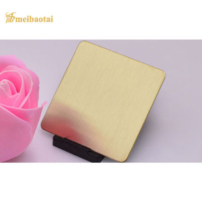 Prezzo buono Quattro piedi di strato decorativo di acciaio inossidabile hanno spazzolato il piatto d'acciaio piano di PVD 201 in linea