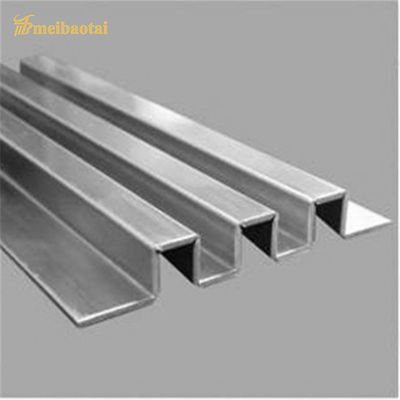 3048mm Lunghezza Specchio Oro Argento Forma U Piastra ondulata Piastrelle in acciaio inossidabile Profil decorativo