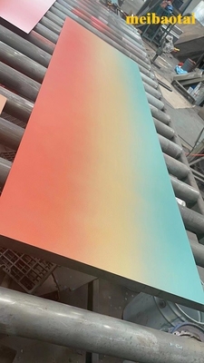 Colore gradiente 2.0mm lamiera in acciaio inossidabile Decorazione di parete della hall soffitto