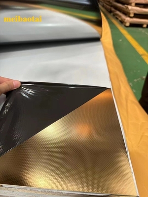 Specchio d'oro di lino in legno in acciaio inossidabile in rilievo 4 piedi
