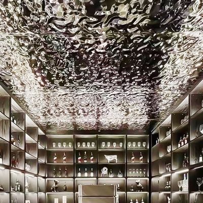 Prezzo buono Scaffalatura a sfondo di argento a specchio d'acqua in linea