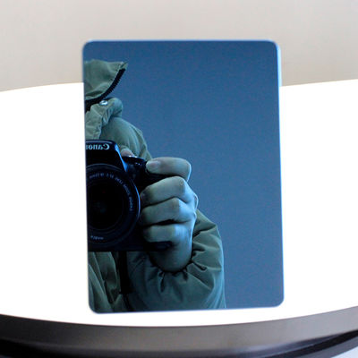 Lastra in acciaio inossidabile PVD Blu Specchio con grado 304/201 e spessore 0,3-1,2 mm per applicazioni decorative