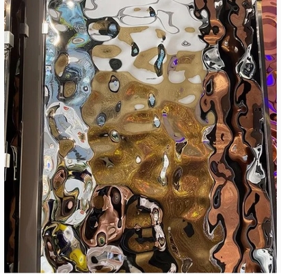 Decorazione in lamiera di acciaio inossidabile con effetto specchio argento e ondulazioni d'acqua per KTV