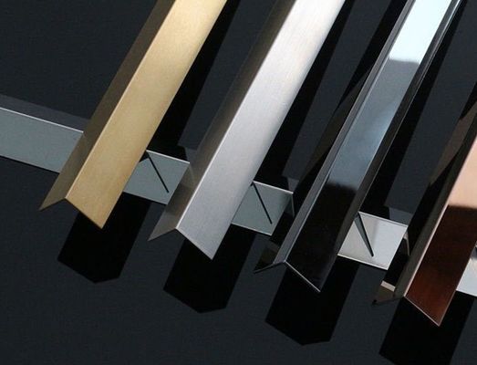 304 Grade V Grooved in acciaio inossidabile L Tile Trim con PVD Color Coating per decorazione di pareti e pavimenti