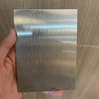 Prezzo buono Lastra in acciaio inossidabile 304 finitura satinata spazzolata 1219x2438mm per piani di lavoro da cucina in linea