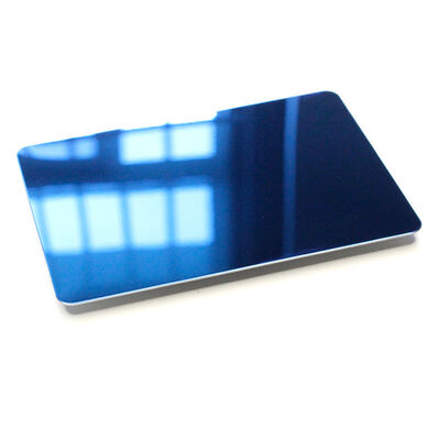 Prezzo buono Lastra decorativa in acciaio inossidabile blu zaffiro con finitura a specchio e quattro piedini per un arredamento elegante in linea
