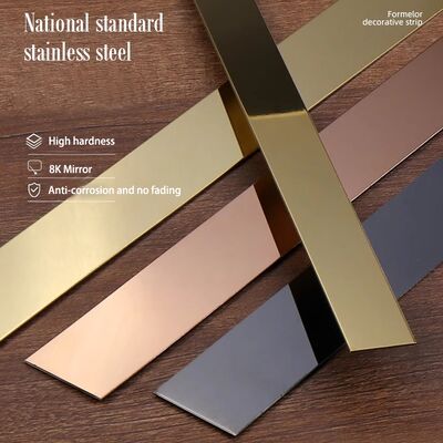 Prezzo buono Striscia di finitura in acciaio inossidabile a specchio oro/nero/oro rosa, autoadesiva in linea