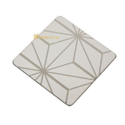 Prezzo buono Specchio d'argento inciso in acciaio inossidabile foglio decorativo per decorazione ascensore in linea