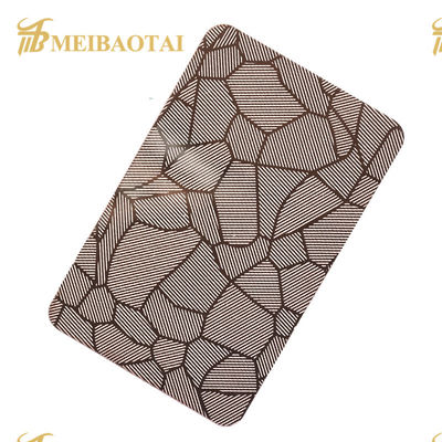 Buon prezzo Strato di acciaio inossidabile di Rose Gold Black Mirror Etched 304 quattro piedi in linea