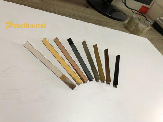 Bocchetta per piastrelle in acciaio inossidabile 304 finitura a specchio dorato a forma di T per profilo metallico angolare