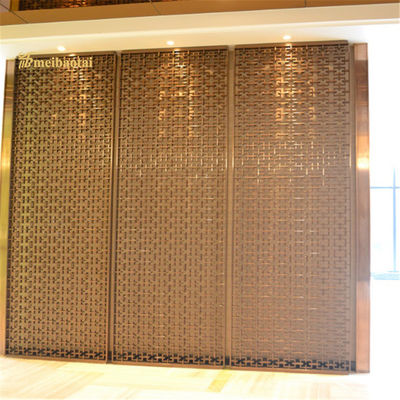 Prezzo buono Divisione a scacchi in acciaio inossidabile divisore di stanza Decorazione alberghiera in linea