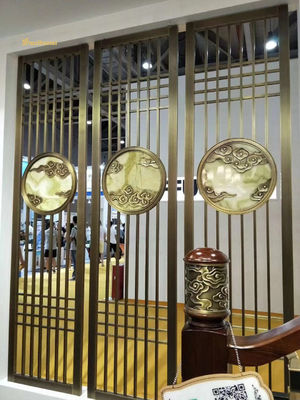 Prezzo buono SS304 201 Gold Hairline In acciaio inossidabile Decorazione schermo Hotel, Muro, ristorante in linea