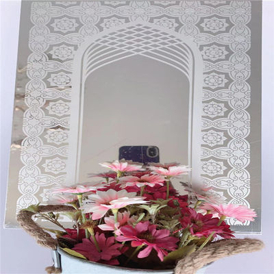 Lastra in acciaio inossidabile con finitura super specchio incisa, dimensioni 1219x3048mm, grado acciaio inossidabile 304
