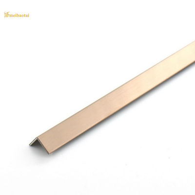 Prezzo buono La disposizione d'angolo la L specchio del bordo di acciaio inossidabile 304 dell'oro della scanalatura ha finito decorativo in linea