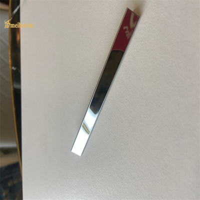 T d'argento modella la norma della disposizione T8X2438mm ASTM delle mattonelle di acciaio inossidabile