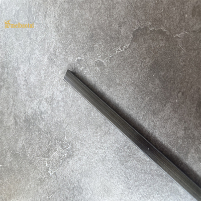 La linea sottile della disposizione delle mattonelle di acciaio inossidabile di AISI ha finito lo spessore 0.6MM